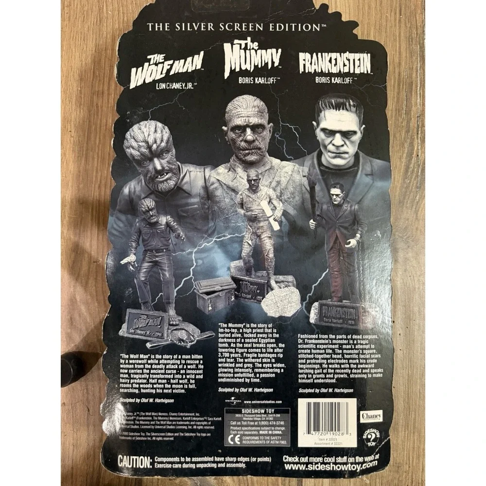 The‎ Wolf Man Universal Monsters Lon Chaney Sideshow Silver Screen Action Figure